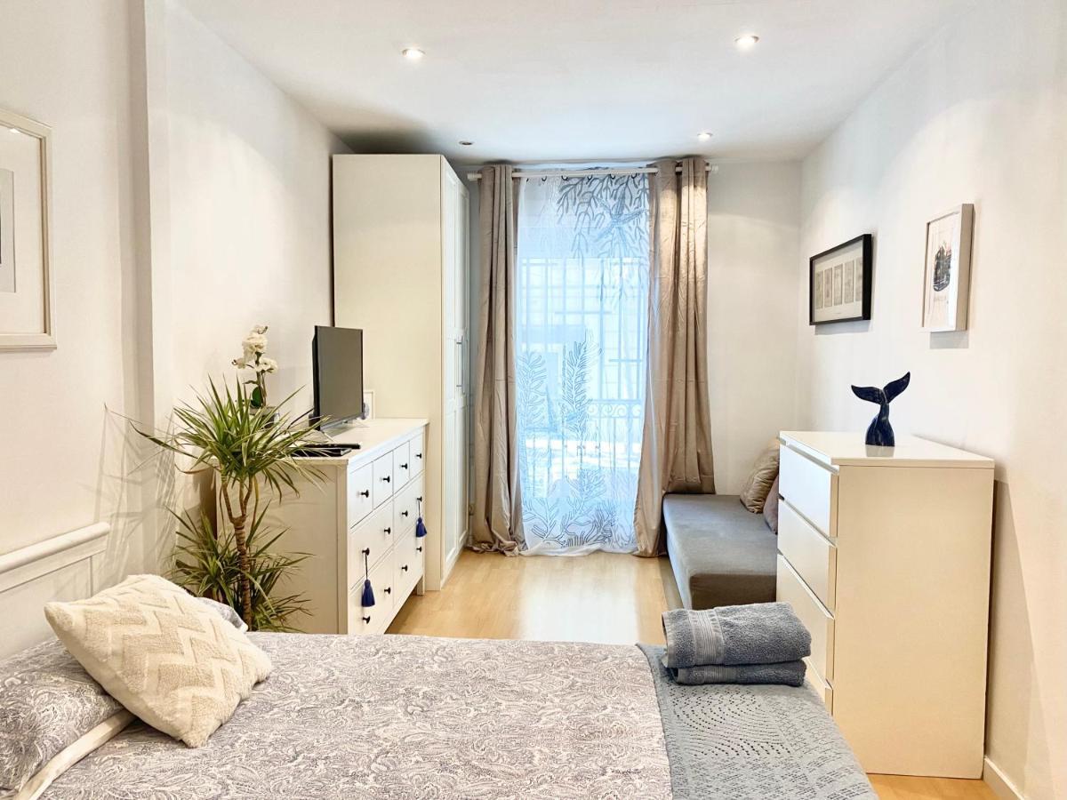 Nice Apartment Near Barcelona Center Exterior photo